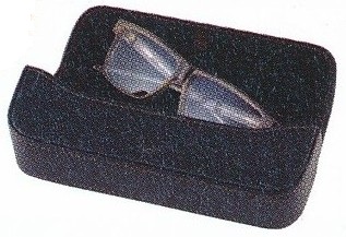 メガネケース収納