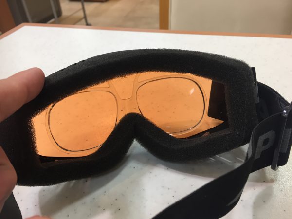 ニンナーフレーム挿入完成