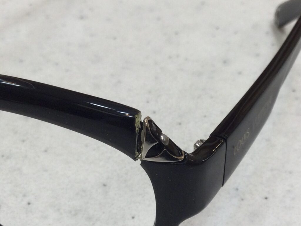 ルイ・ヴィトンセル割れ