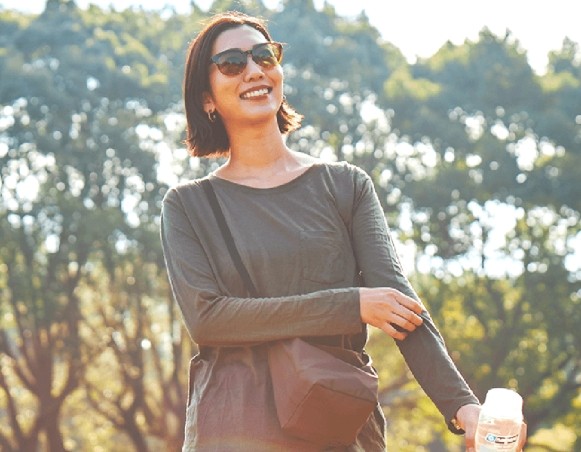 偏光レンズの爽快な見え方