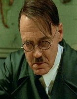 一山メガネが似合う人