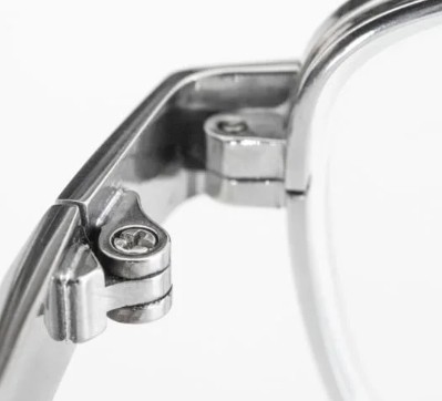 先進会眼科 福岡飯塚(岡眼科クリニック)のオウンドメディア「ミエルネ」より引用