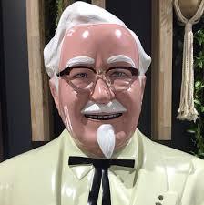 サーモントメガネ似合う